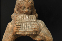 Figurina di terracotta dalle fasi di età ellenistica del luogo di culto di Kharayeb, Museo Nazionale di Beirut | © Ida Oggiano, CNR ISPC