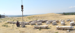 The cornices of the first order in the dedicated storage area | © Tommaso Ismaelli, CNR ISPC