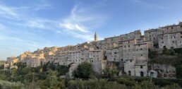 Vista di Grotte di Castro