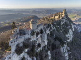 Vista aerea sulla Prima e Seconda Torre di San Marino | © Daniele Ferdani, CNR ISPC