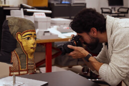 Cartonnage examination in the Australian Museum, Sydney | © Australian Museum, Sydney