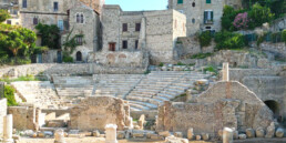 Il teatro visto dalla porticus | © SABAP Lazio