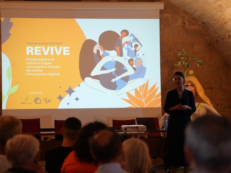 Presentazione del progetto alle comunità locali | © REVIVE project